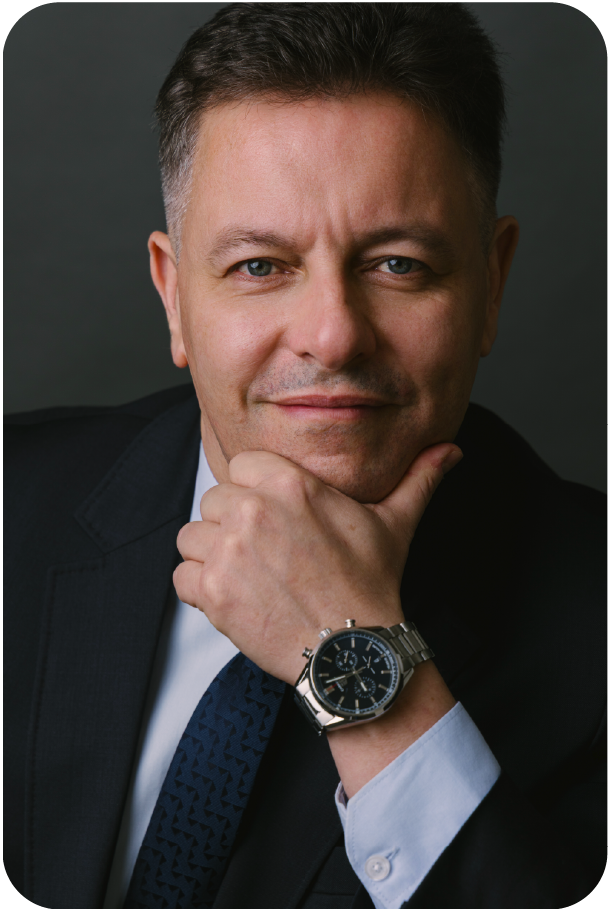 Dr. Maurício Romano